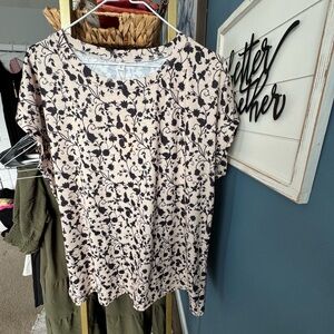 zeagoo Cream Short Sleeve Top with Black Floral Print